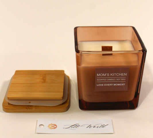 MOM'S KITCHEN-SCENTED CANDLE